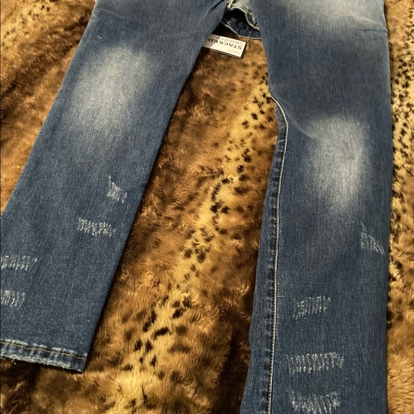 Stacked Skinny 34” x 34” Supreme Flex Blue Jeans NEW! Distressed Patches Pants! - Picture 3 of 4